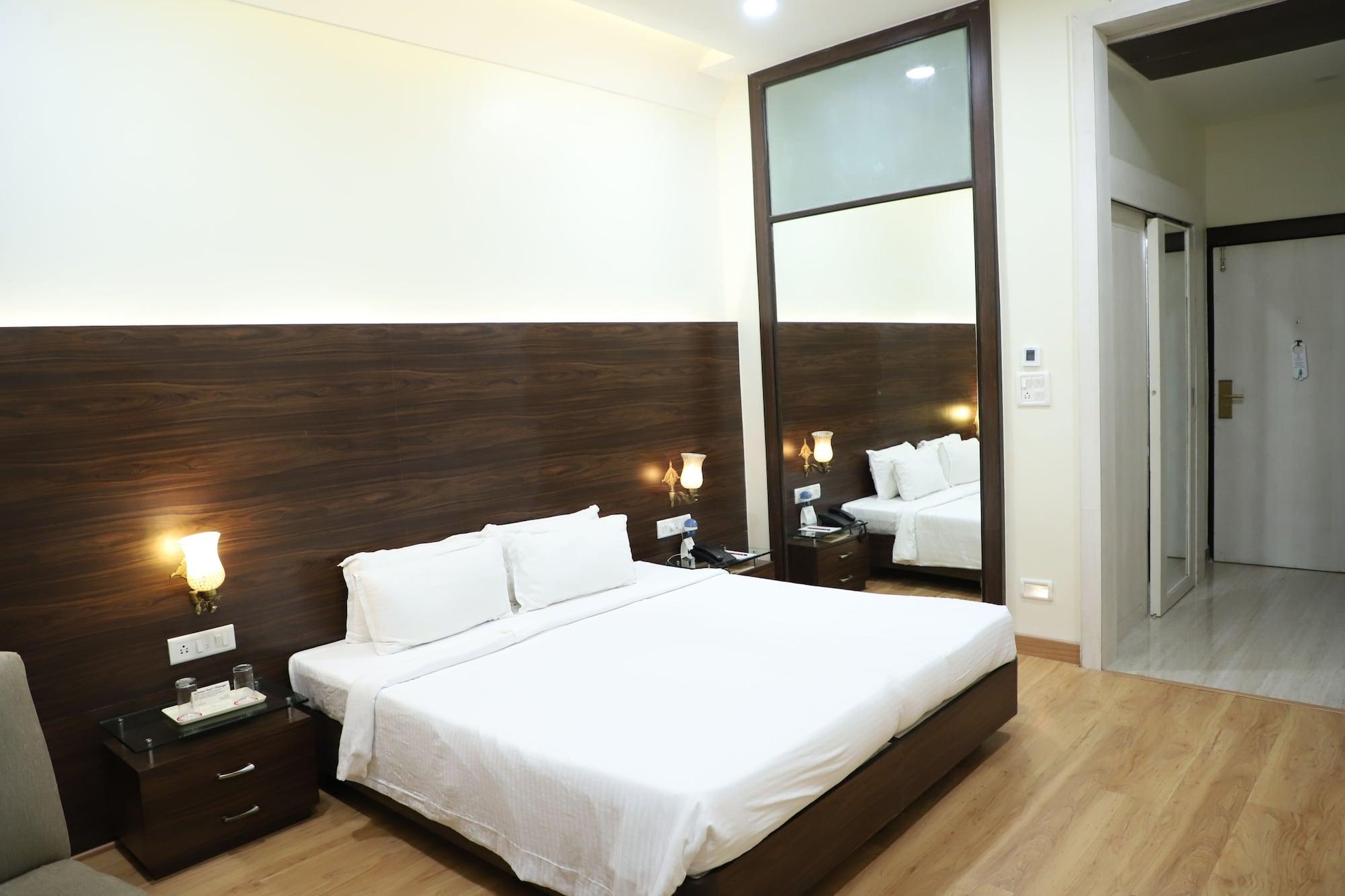 แกรนด์ เฮอริเทจ นาร์มาดา แจ๊คสัน Hotel จาบัลปูร์ ภายนอก รูปภาพ