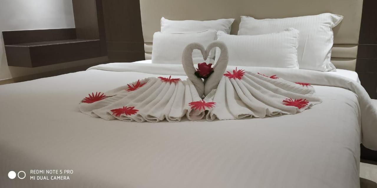 แกรนด์ เฮอริเทจ นาร์มาดา แจ๊คสัน Hotel จาบัลปูร์ ภายนอก รูปภาพ